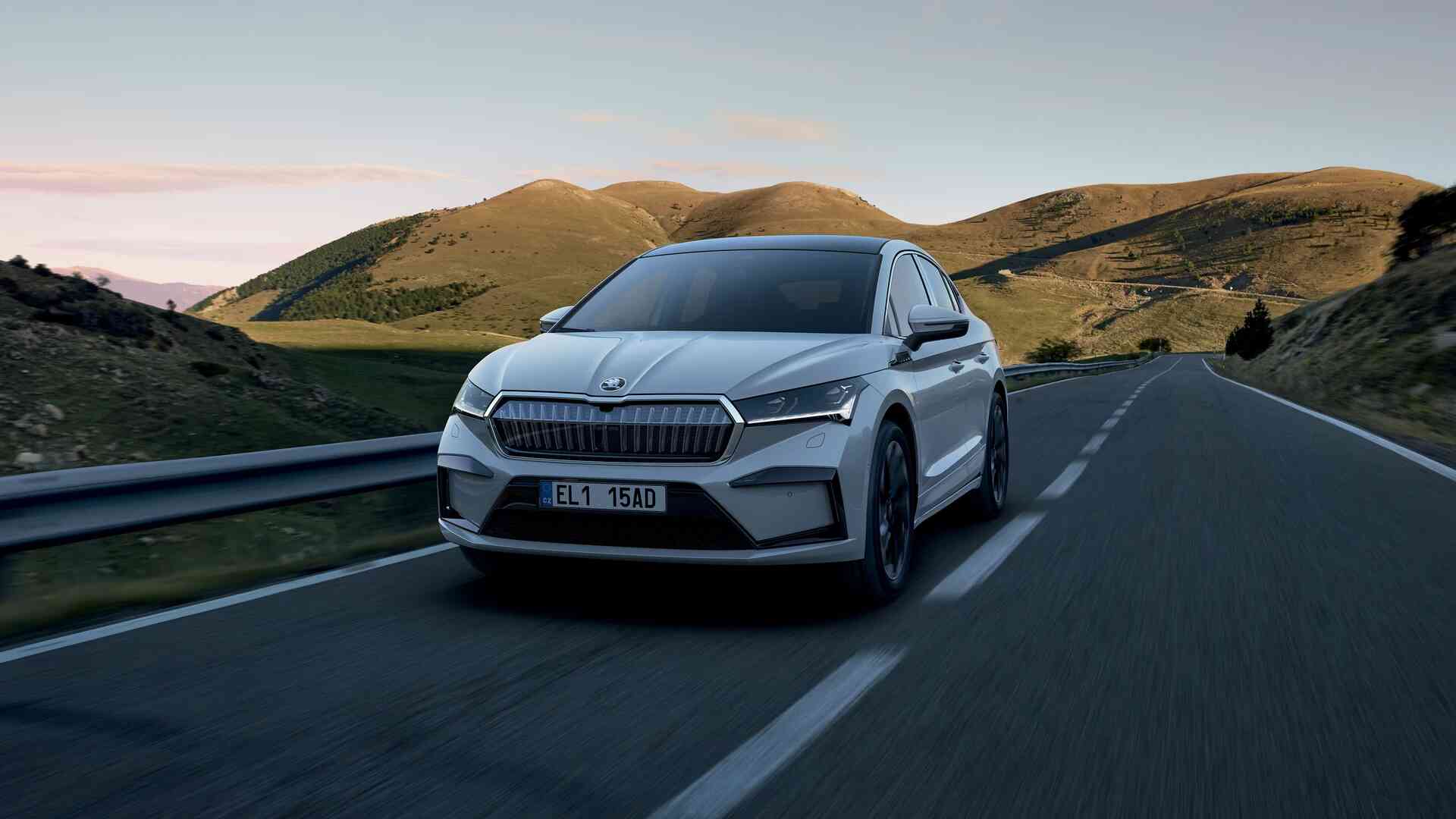 Đầu xe Skoda Enyaq Coupe iV