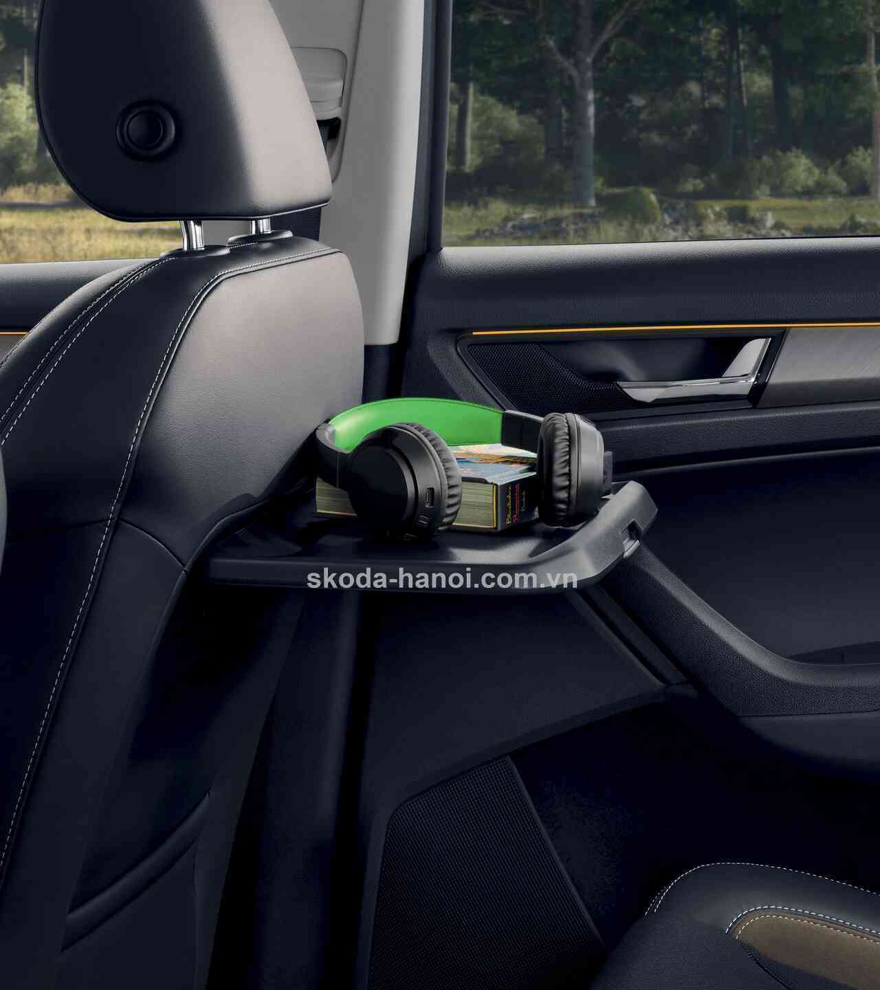 Bàn làm việc Skoda Kodiaq Bàn làm việc Skoda Kodiaq